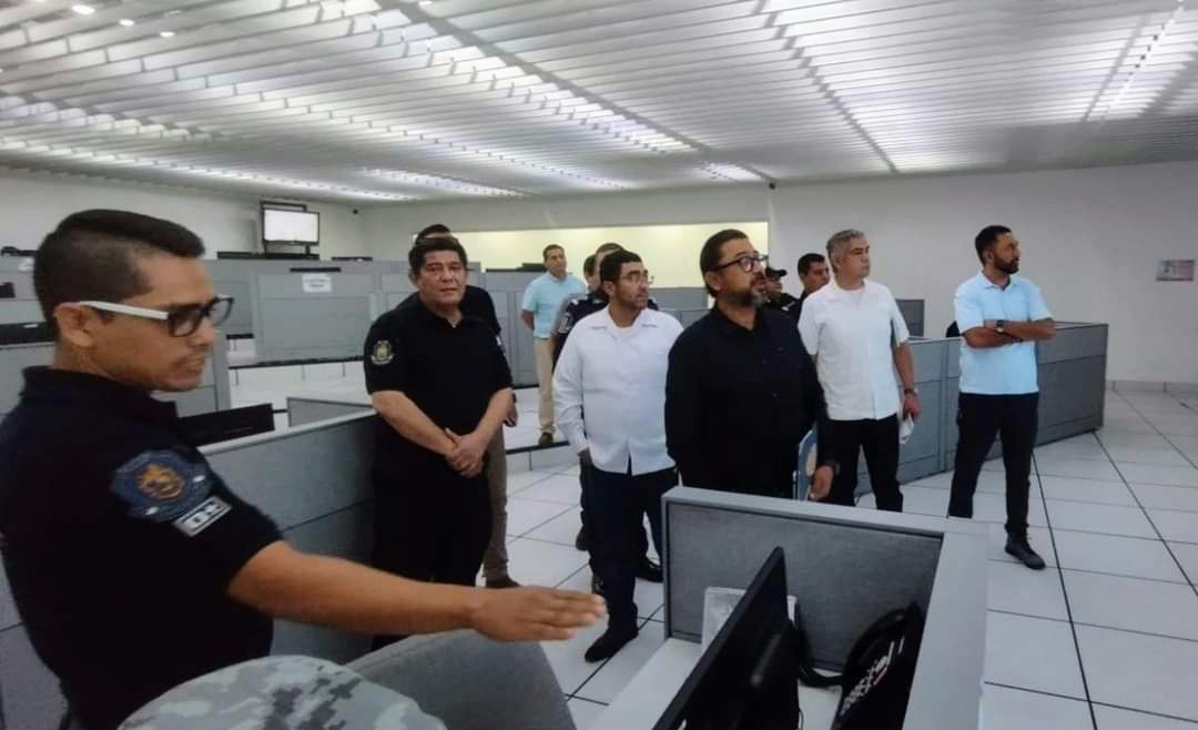 Se Reúnen Titulares De Ssp Guerrero Y De Acapulco Enteradomx Enterado Guerrero Enterado 6029